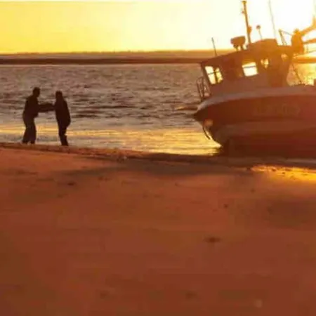 Maison De Pêcheur à 10 Minutes De La à Pieds Casa de Férias *