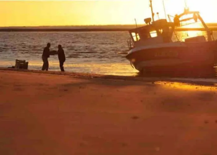 Maison De Pecheur A 10 Minutes De La A Pieds Holiday home *